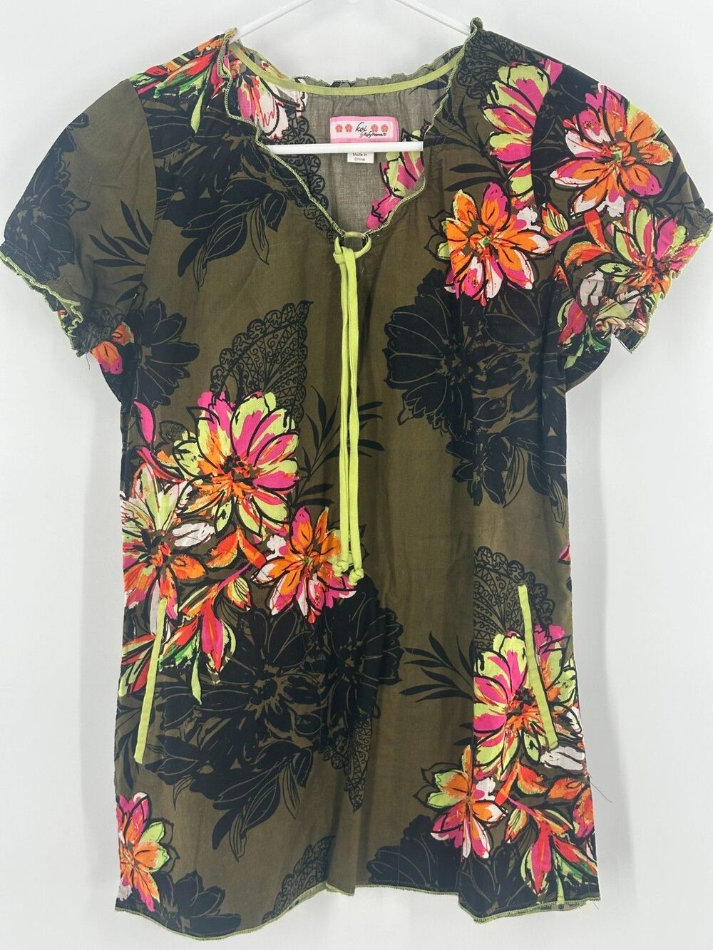 Koi Happiness Kathy Peterson Gwen Scrub Olive Green Pink Tropical Floral Size S